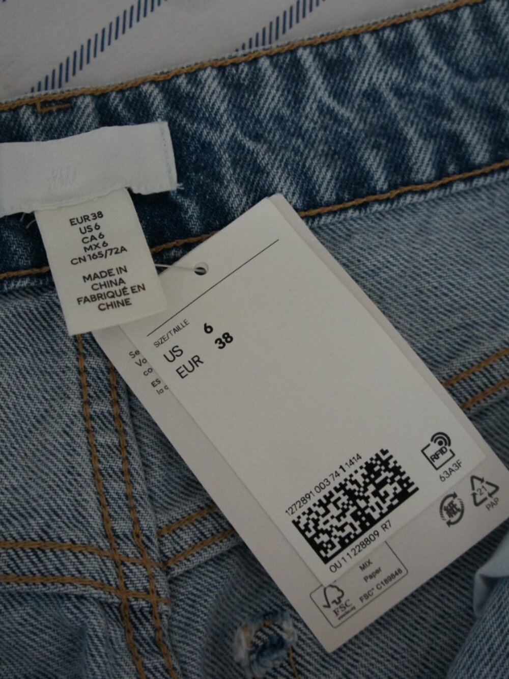 H&M Light Blue Denim Midi Skirt with Front Slit Size 6 NWT - Picture 12 of 12